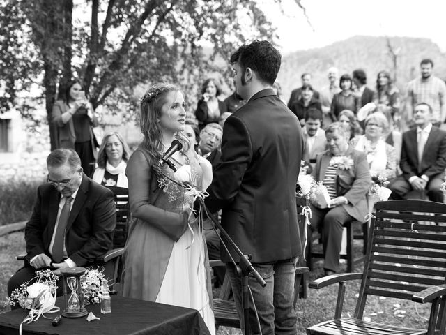 La boda de Rober y Miren en Muxika, Vizcaya 37