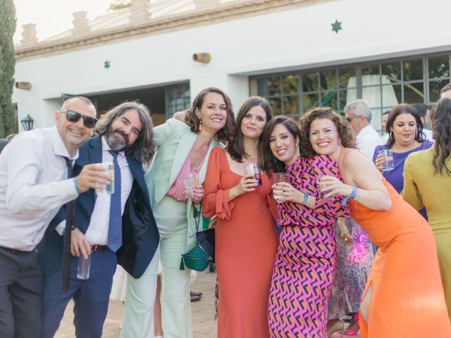 La boda de Jose Manuel y Azahara en Carmona, Sevilla 207
