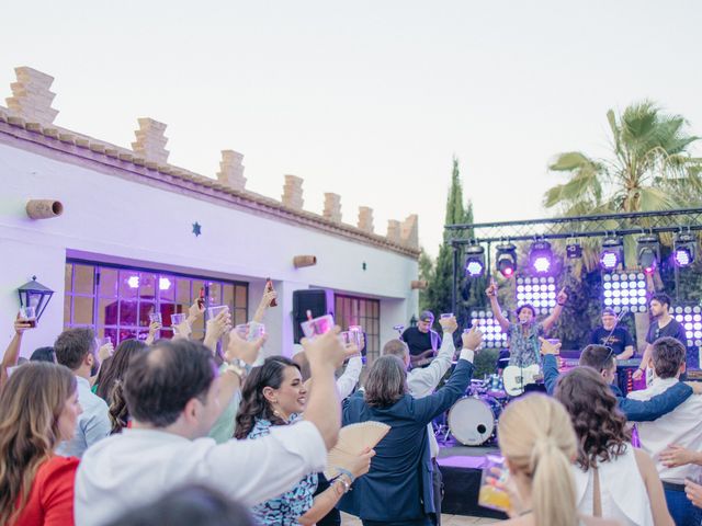 La boda de Jose Manuel y Azahara en Carmona, Sevilla 233