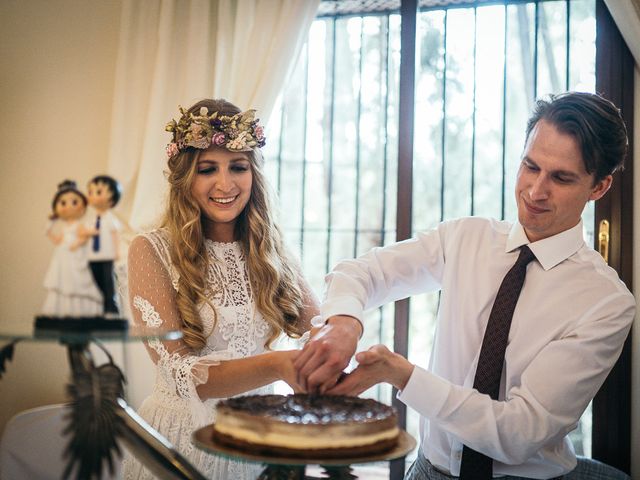 La boda de Mathew y Laura en Santiponce, Sevilla 129