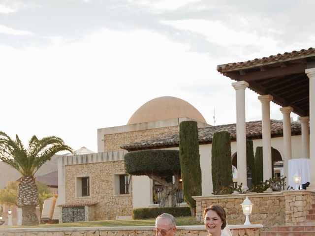 La boda de Kristian y Yulia en Benidorm, Alicante 19