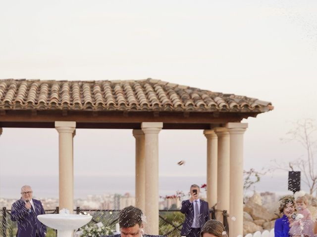 La boda de Kristian y Yulia en Benidorm, Alicante 30