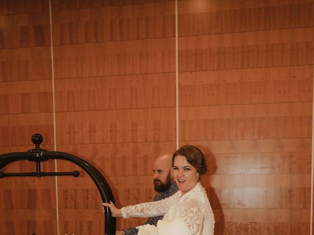 La boda de Kristian y Yulia en Benidorm, Alicante 37