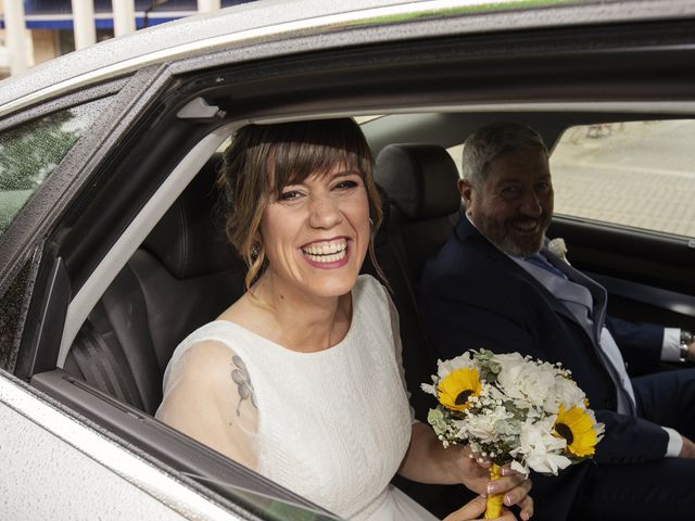 La boda de Jorge y Cristina en Zizur Mayor, Navarra 14