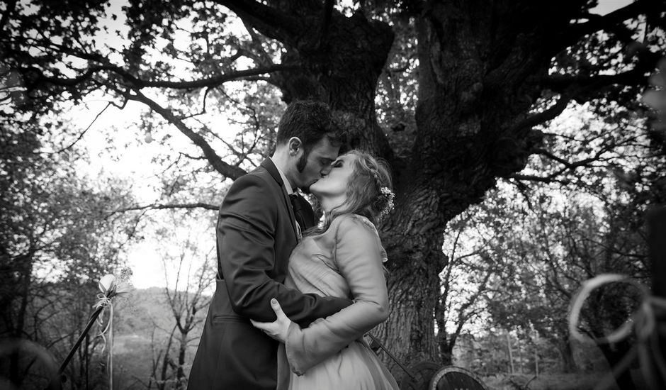 La boda de Rober y Miren en Muxika, Vizcaya