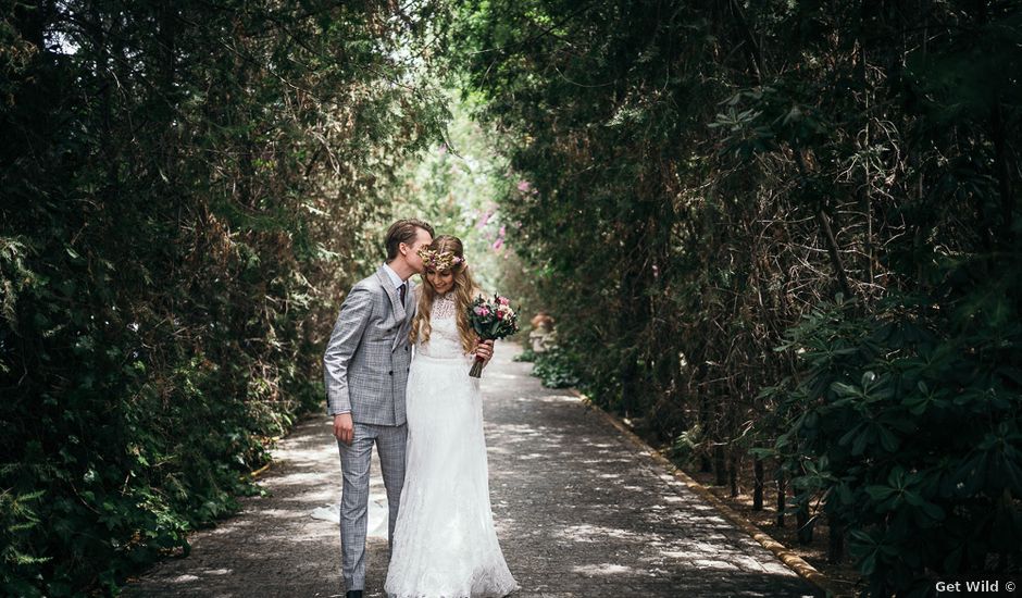 La boda de Mathew y Laura en Santiponce, Sevilla