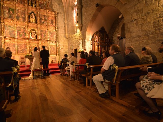 La boda de Zoilo y Sheila en Mutilva Baja, Navarra 33