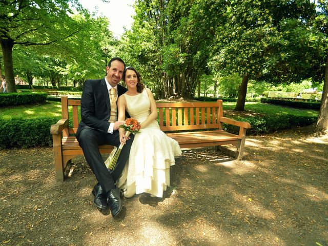 La boda de Zoilo y Sheila en Mutilva Baja, Navarra 46