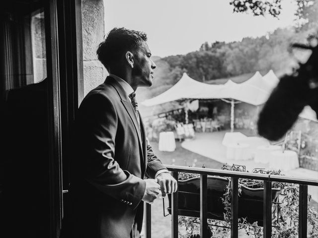La boda de Esti y Lalo en Traslaviña, Vizcaya 16