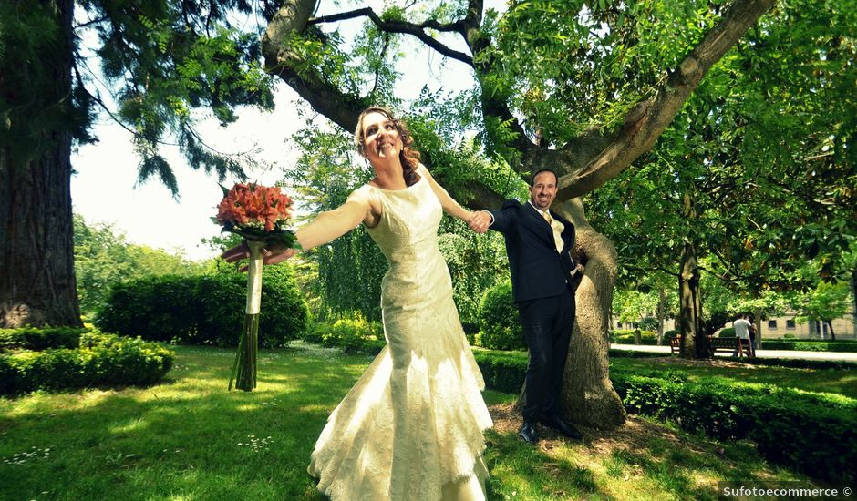 La boda de Zoilo y Sheila en Mutilva Baja, Navarra