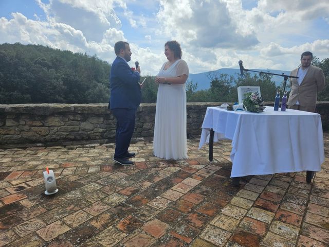 La boda de Alex y Laura en Sant Aniol De Finestres, Girona 4