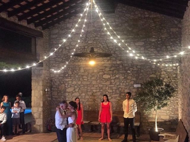 La boda de Yolanda y Agusti en Cornella Del Terri, Girona 12