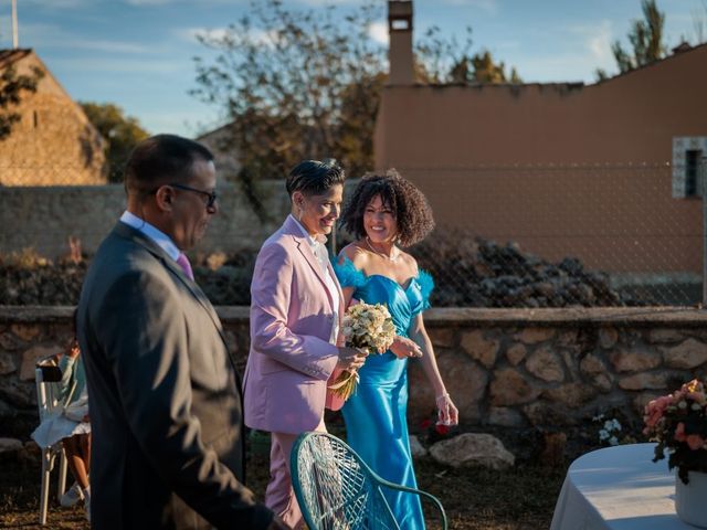 La boda de Katherine y Gabriela en Brieva, Segovia 39