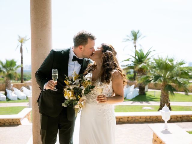 La boda de Robin y Gina en Benidorm, Alicante 21