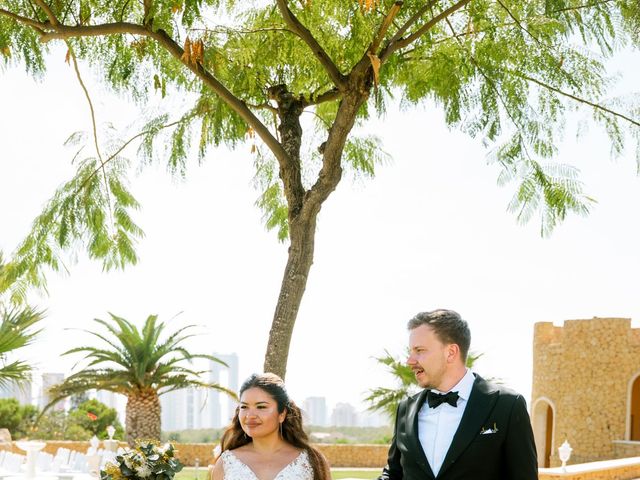La boda de Robin y Gina en Benidorm, Alicante 29