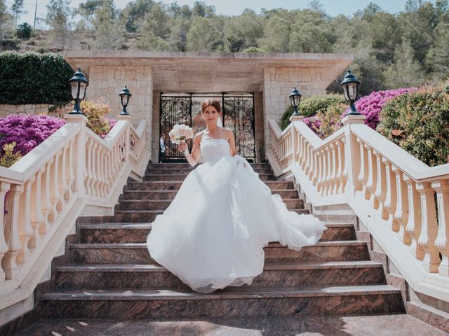 La boda de Pepe y Adina en Benidorm, Alicante 22