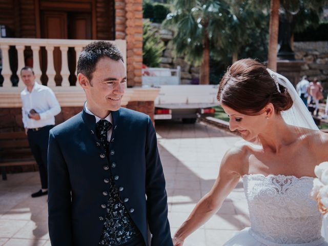 La boda de Pepe y Adina en Benidorm, Alicante 24