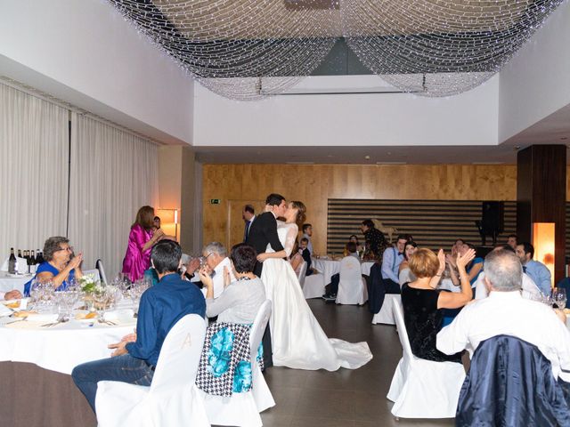 La boda de Adrián y Belén en Oviedo, Asturias 28