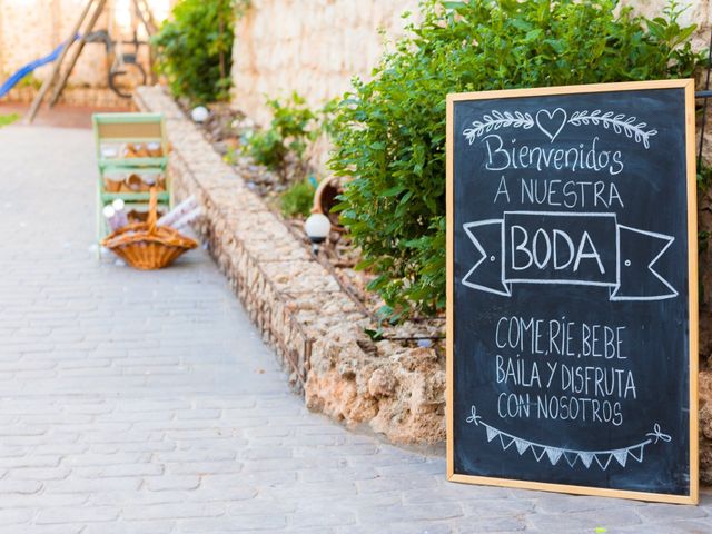 La boda de Eduardo y Miriam en Villar De La Encina, Cuenca 3