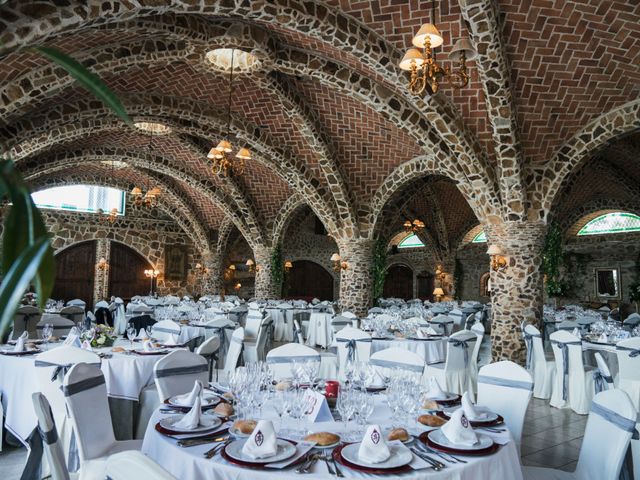 La boda de Miguel y Virginia en Mangiron, Madrid 23