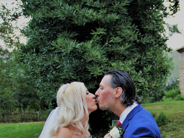 La boda de Javier y Nancy en Cangas De Onis, Asturias 32