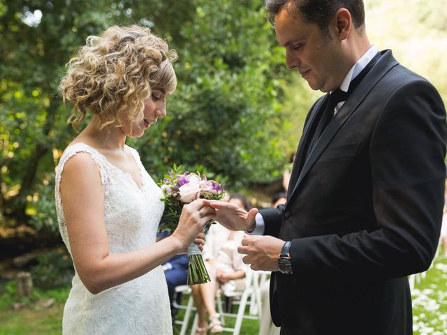 La boda de Juan Angel y Anne en Santiago De Compostela, A Coruña 21