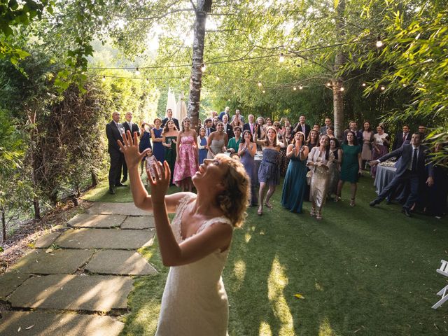 La boda de Juan Angel y Anne en Santiago De Compostela, A Coruña 30