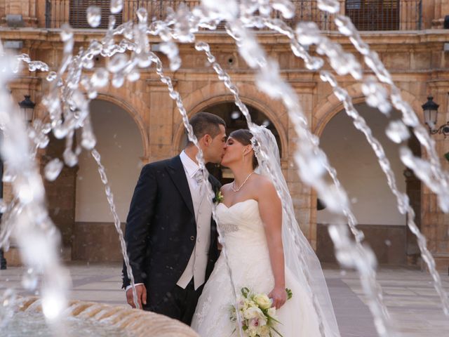 La boda de Raquel y Salva en Castelló/castellón De La Plana, Castellón 6