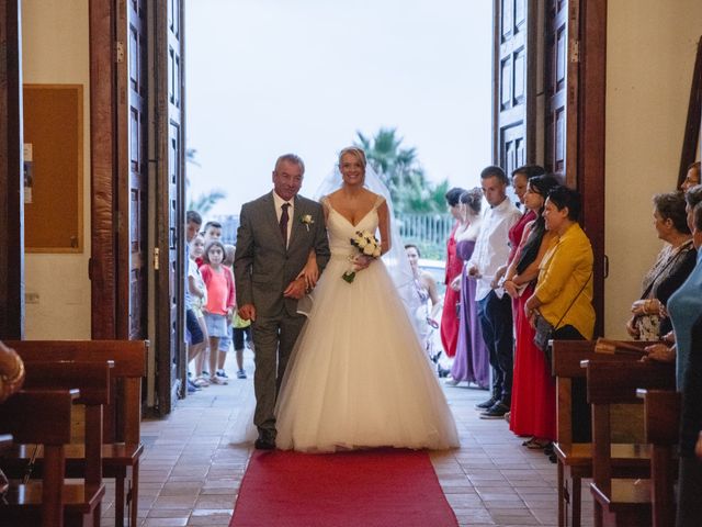 La boda de Seca y Jannec en Tacoronte, Santa Cruz de Tenerife 16