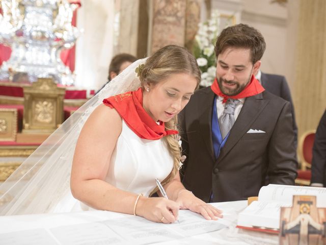 La boda de Pablo y María en Pamplona, Navarra 27