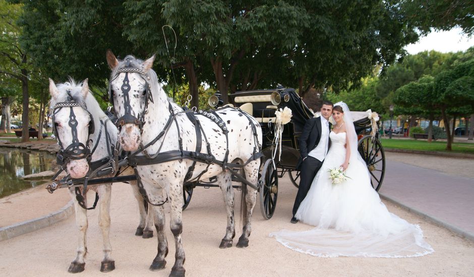 La boda de Raquel y Salva en Castelló/castellón De La Plana, Castellón