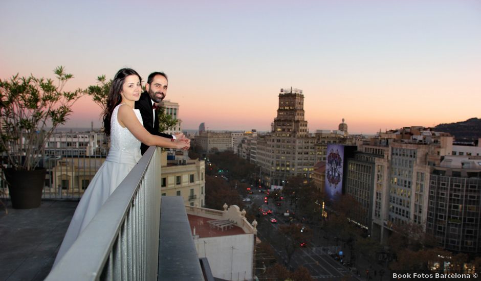 La boda de Javier y Silvia en Barcelona, Barcelona