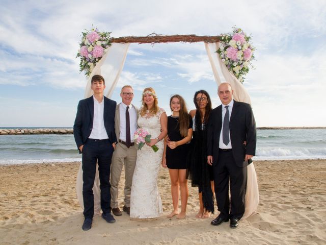 La boda de Lluís y Elisabet en Cambrils, Tarragona 19