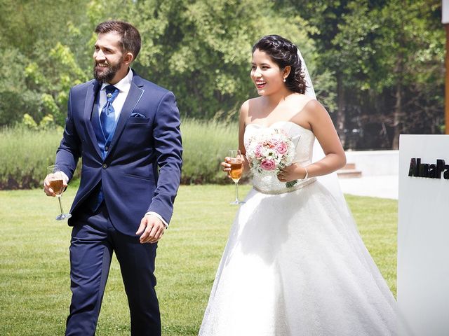 La boda de Ismael y Emily en Pamplona, Navarra 38