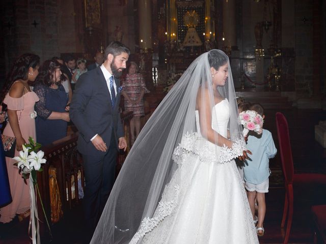 La boda de Ismael y Emily en Pamplona, Navarra 59