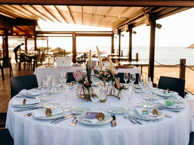 La boda de Raul y Anna en Cala Conta, Islas Baleares 8