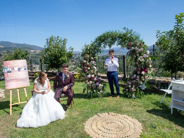 La boda de aaron y Rebeka en Vilamartin De Valdeorras, Orense 21