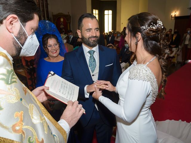 La boda de Juanma y Mar en Algeciras, Cádiz 35