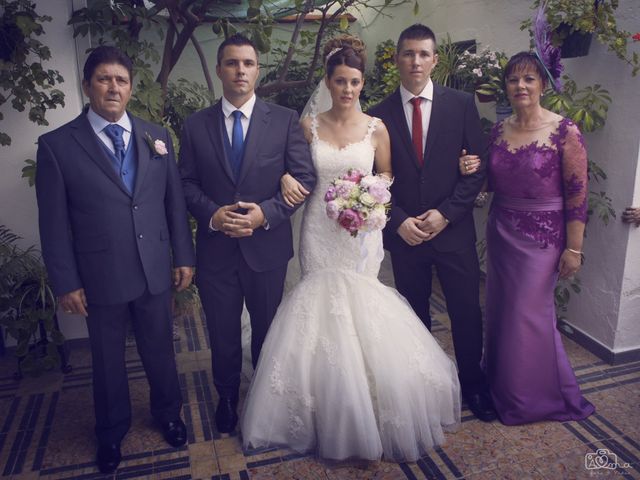 La boda de Miguel y Rocío en Hornachos, Badajoz 20