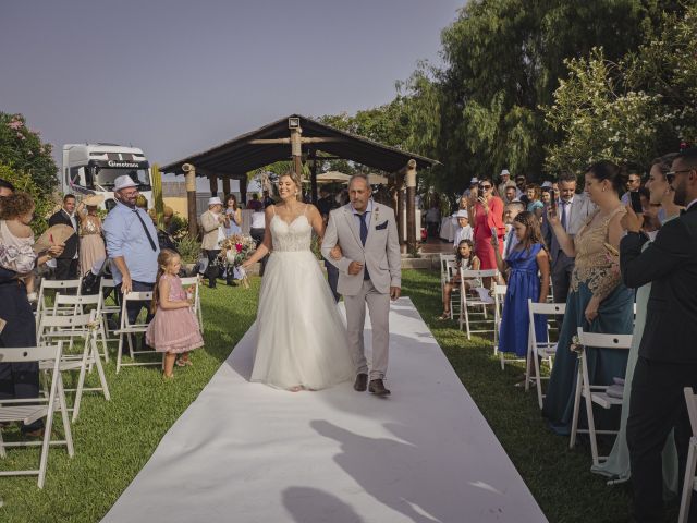 La boda de Jennifer y Tito en Santa Cruz De Tenerife, Santa Cruz de Tenerife 57