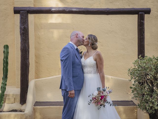 La boda de Jennifer y Tito en Santa Cruz De Tenerife, Santa Cruz de Tenerife 75