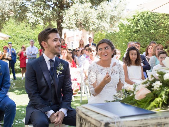 La boda de Vane y Javi en Arroyo De La Encomienda, Valladolid 17