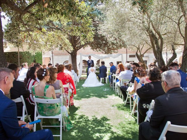 La boda de Vane y Javi en Arroyo De La Encomienda, Valladolid 22