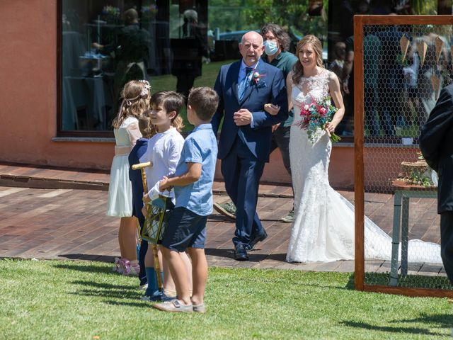 La boda de Laura y Marta en Molinaseca, León 24