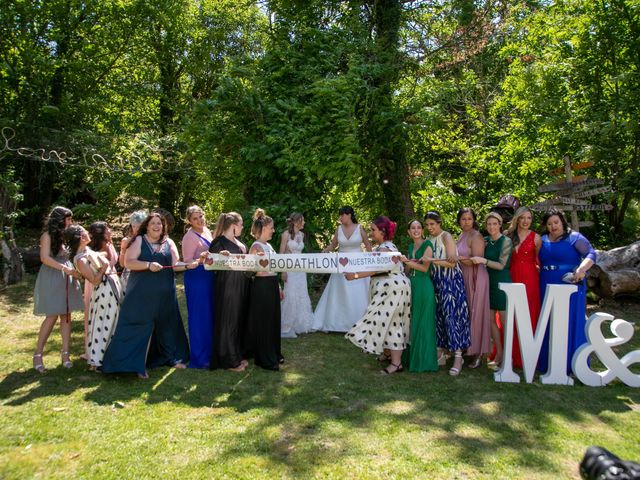 La boda de Laura y Marta en Molinaseca, León 46