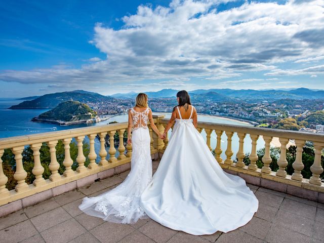 La boda de Laura y Marta en Molinaseca, León 59