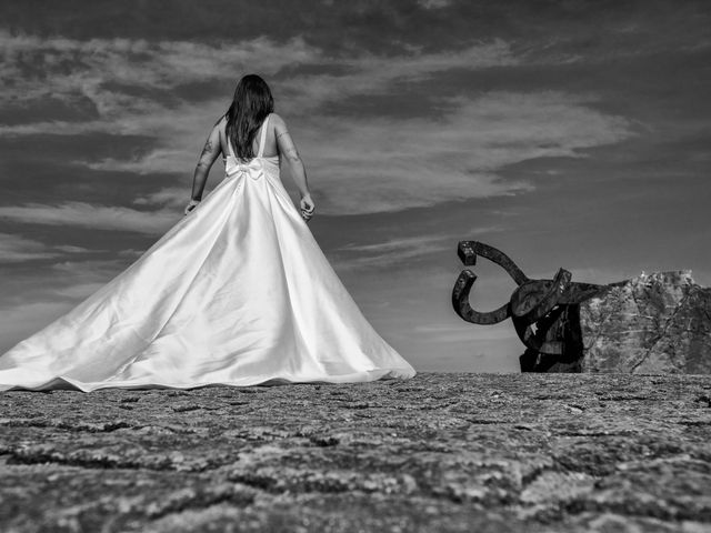 La boda de Laura y Marta en Molinaseca, León 62