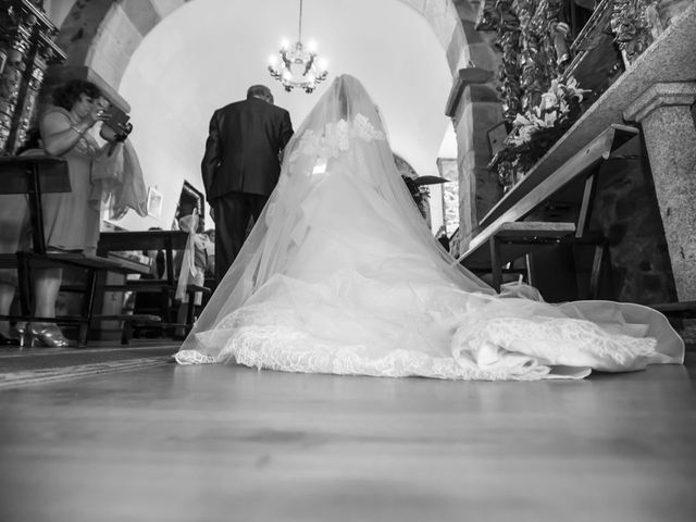 La boda de Jonathan y Sonia en Cabañas Raras, León 23