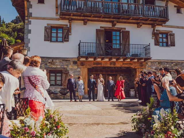 La boda de Sara y Mikel en Dima, Vizcaya 20