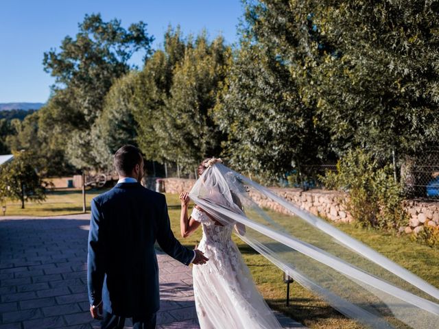 La boda de Carlos y Ana en Navaluenga, Ávila 59